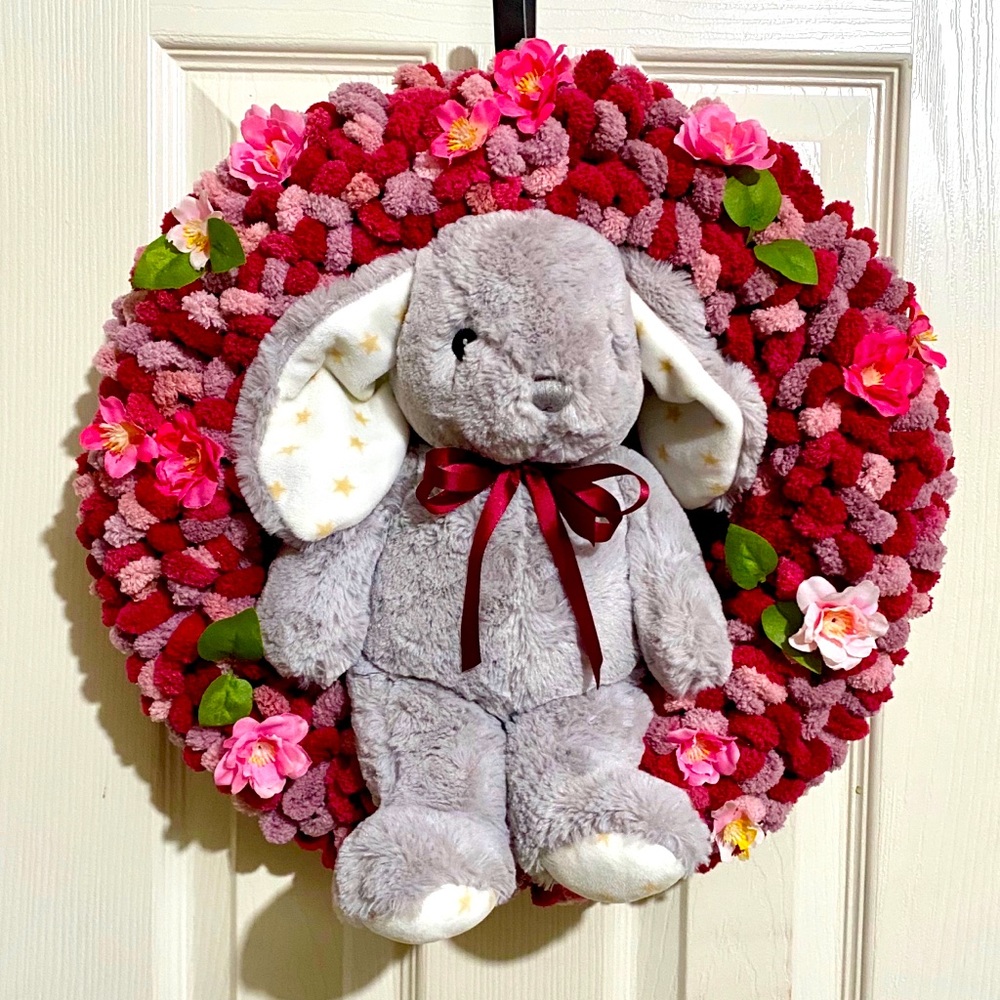 HP Baby Bunny Soft Loop Yarn Wreath